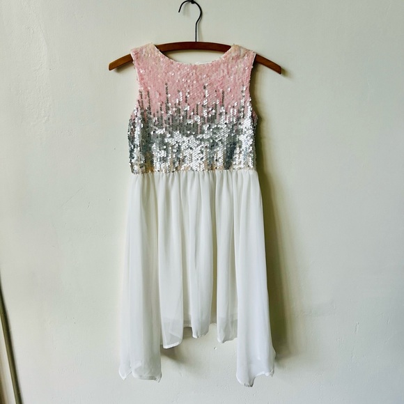 NWT Girls Blush and Silver Sequin Formal Dress Size 12 Blush Brand - Picture 2 of 9